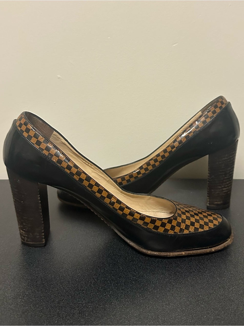 Louis Vuitton Patent Damier Pumps Checkered Logo Heels Size 38.5 8.5 Leather - Picture 8 of 14